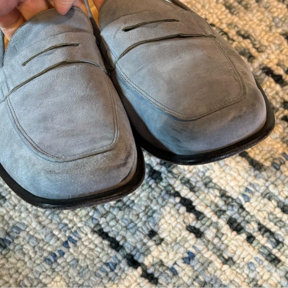 Tod’s Baby Powder Blue Suede Loafer Shoes, Size 10 - Picture 5 of 16